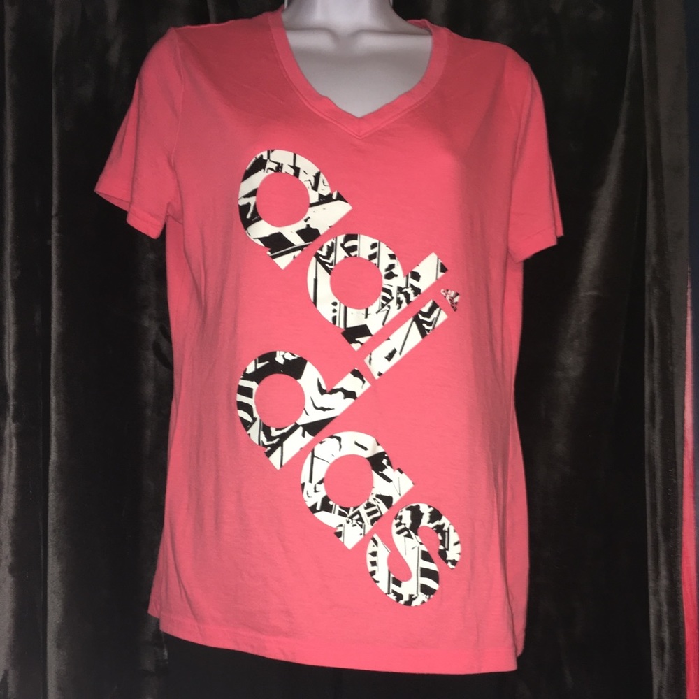 Adidas t-shirt